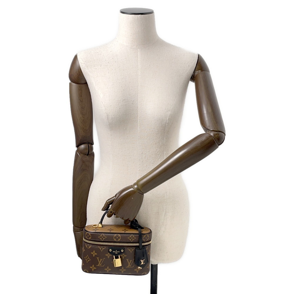 Louis Vuitton Vanity Pouch Reverse Black Monogram Chain